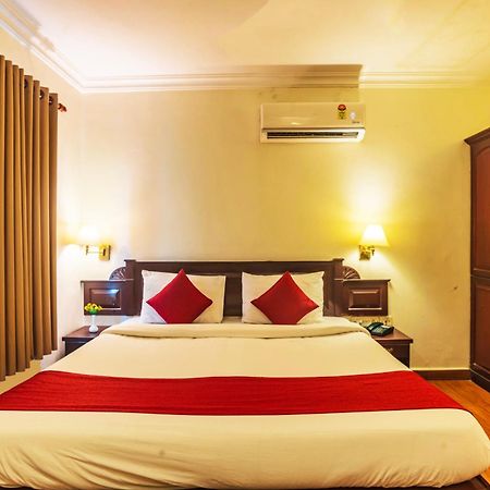 Hotel Archana Inn Kochi Exterior foto