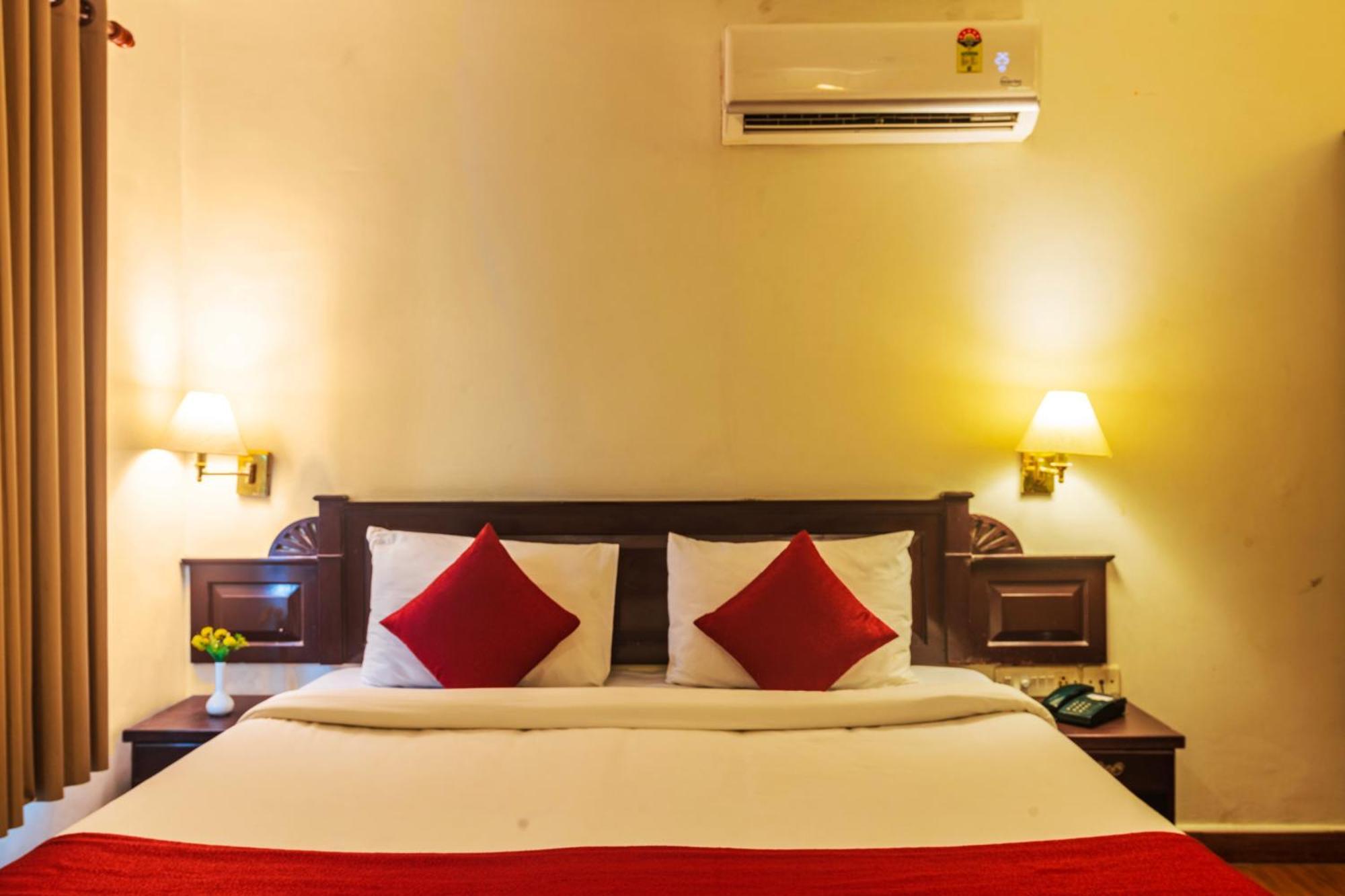 Hotel Archana Inn Kochi Habitación foto